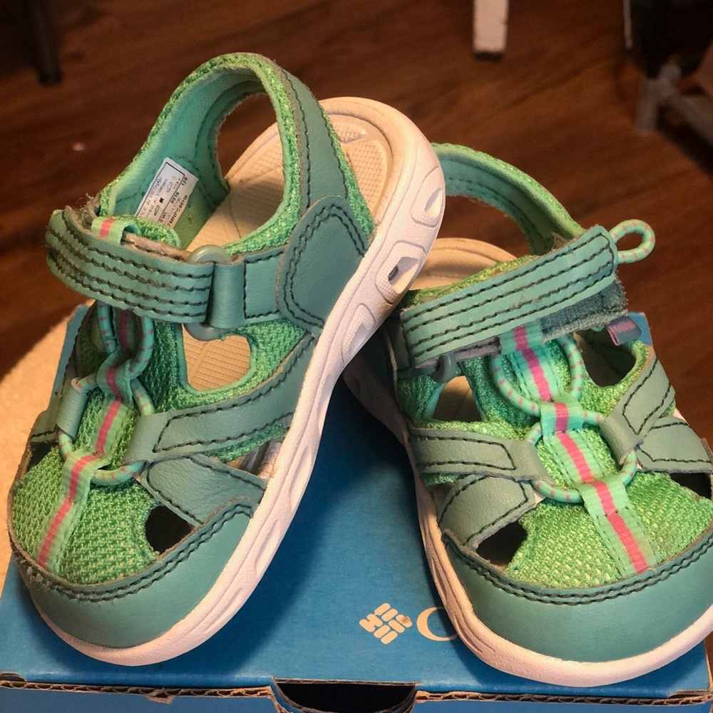 Columbia Sandals